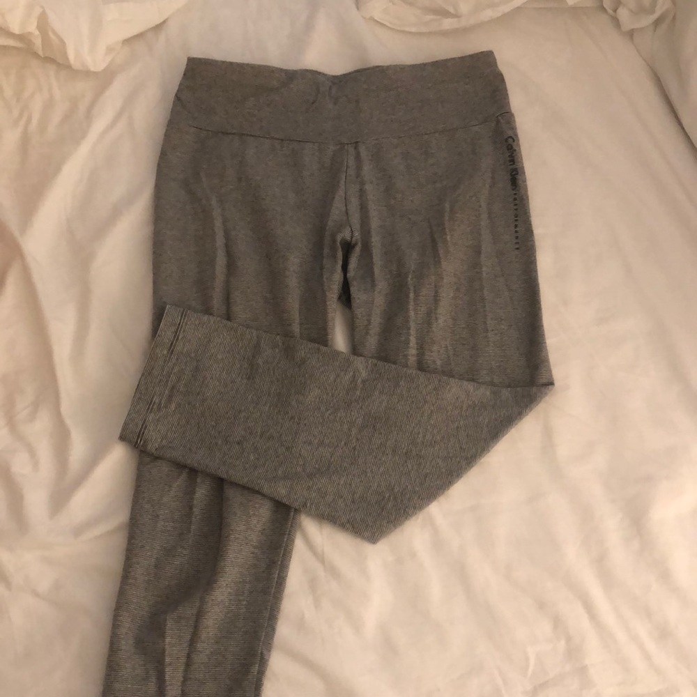 Calvin Klein cropped leggings
